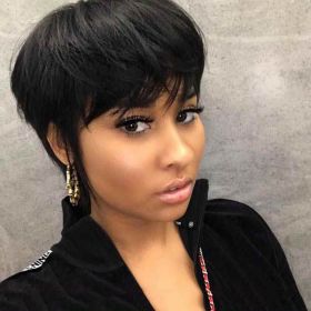 European Beauty Black Fashion Bob Head (Color: Black)